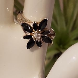 VINTAGE 925 SILVER SAPPHIRE RING